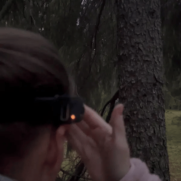 Endlich eine Stirnlampe die mitarbeitet !